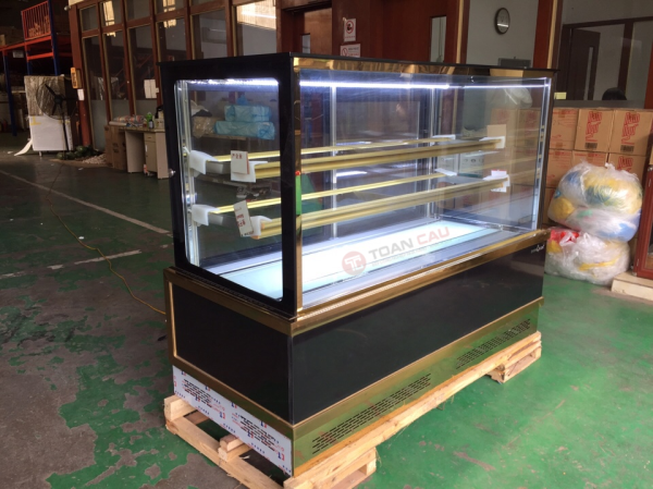 Tu banh kem 3 tang kinh vuong 1