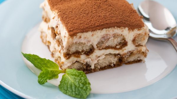 tại sao mô hình kinh doanh cafe bánh lại hot? cafe ket hop banh ngot