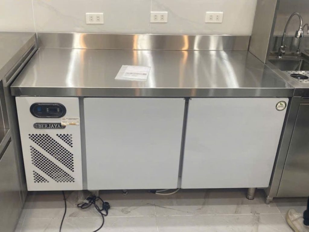 gợi ý địa chỉ mua bàn đông mát