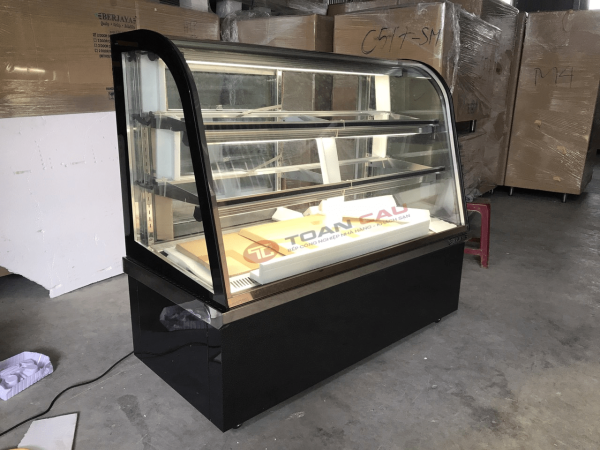 tủ bánh kem berjaya CCS18SB13-2FB
