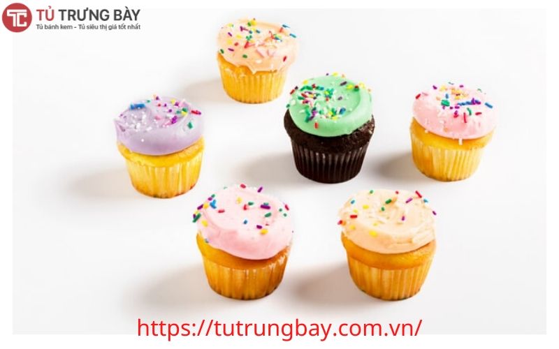 su co pho bien khi su dung tu trung bay banh kem su co pho bien khi su dung tu trung bay banh kem