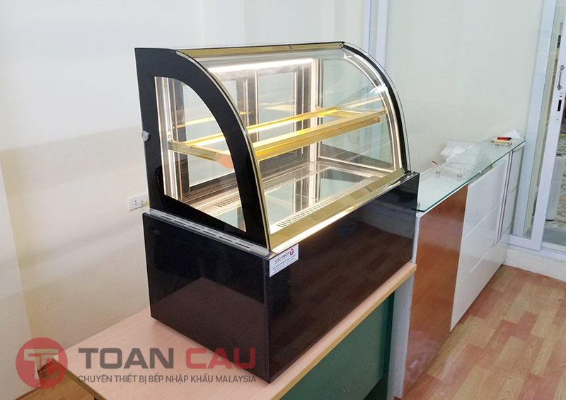 tu-banh-kem-mini-de-ban-kinh-cong-cho-quan-cafe-gia-re